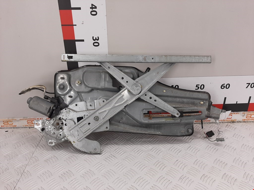 Стеклоподъемник электрический двери передней левой Renault Laguna 1 (1993-2000)