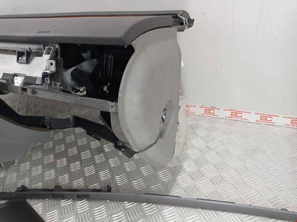 Торпедо VOLKSWAGEN Phaeton 2002-2016