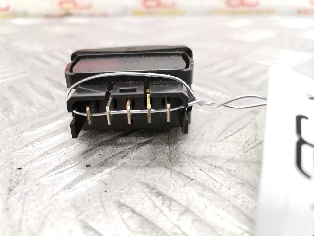 Кнопка стеклоподъемника CITROEN Xsara Picasso 1999-2012