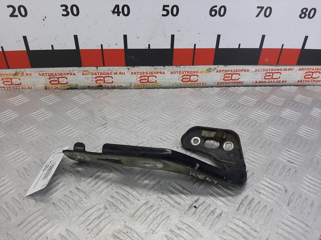Петля капота левая/правая AUDI A6 C6 2004-2010