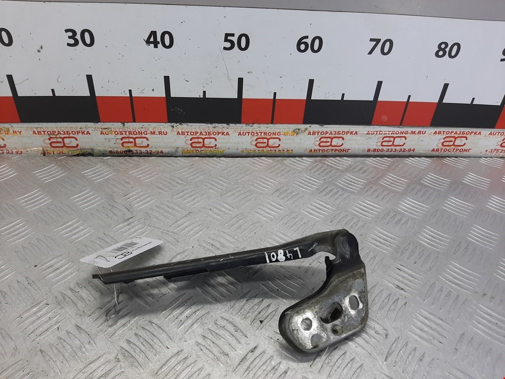 Петля капота левая/правая AUDI A6 C6 2004-2010