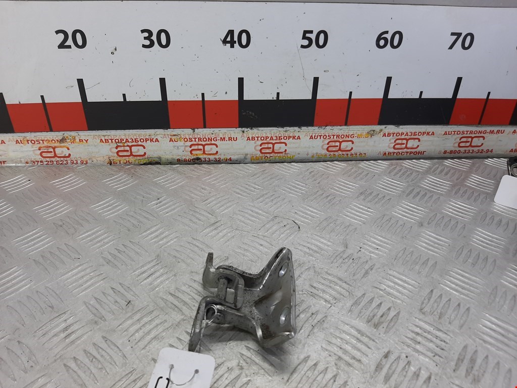 Петля двери задней правой Kia Ceed 1 (ED) (2006-2012)