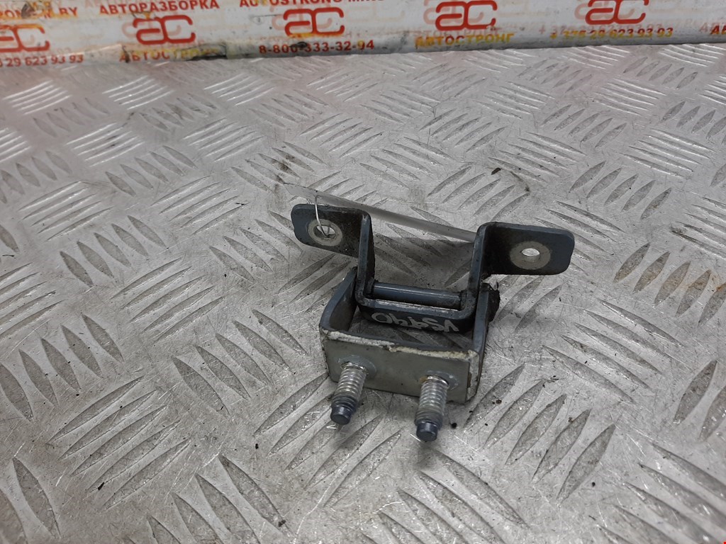 Петля крышки (двери) багажника Kia Ceed 1 (ED) (2006-2012)