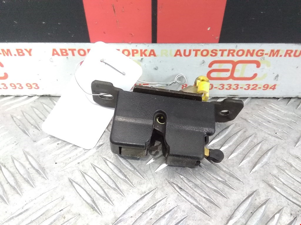 Замок багажника (крышки двери) MAZDA Xedos 6 1992-1999