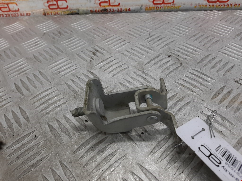 Петля крышки (двери) багажника Peugeot 308 (2007-2015)