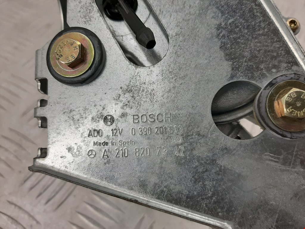 Моторчик стеклоочистителя задний MERCEDES-BENZ E-Class W210, S210 1995-2002