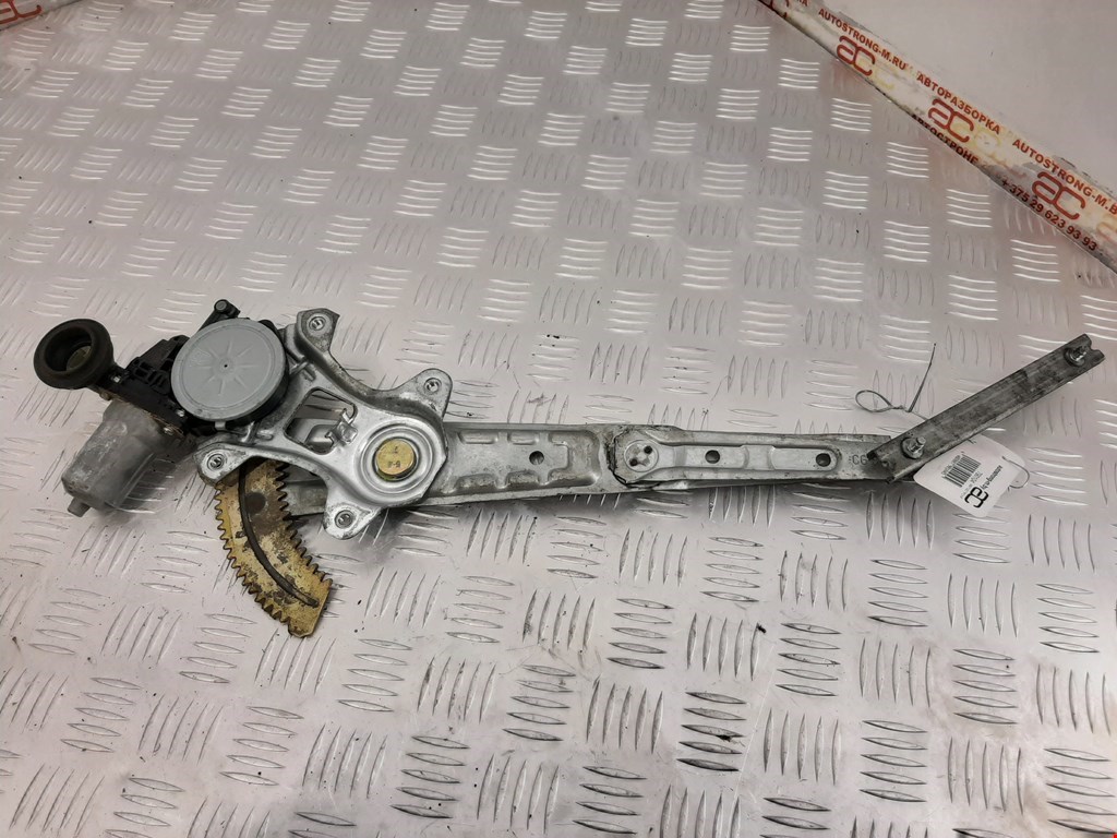 Стеклоподъемник задний левый INFINITI M 2005-2010