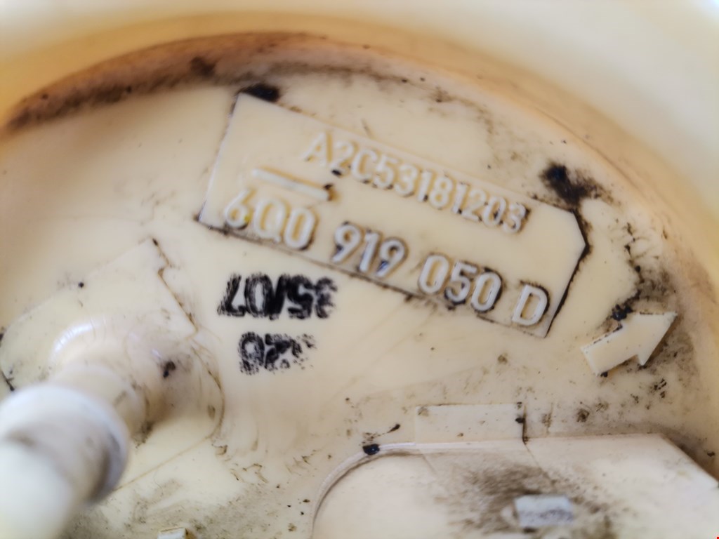 Насос топливный (электрический) VOLKSWAGEN Polo IV 2001-2009