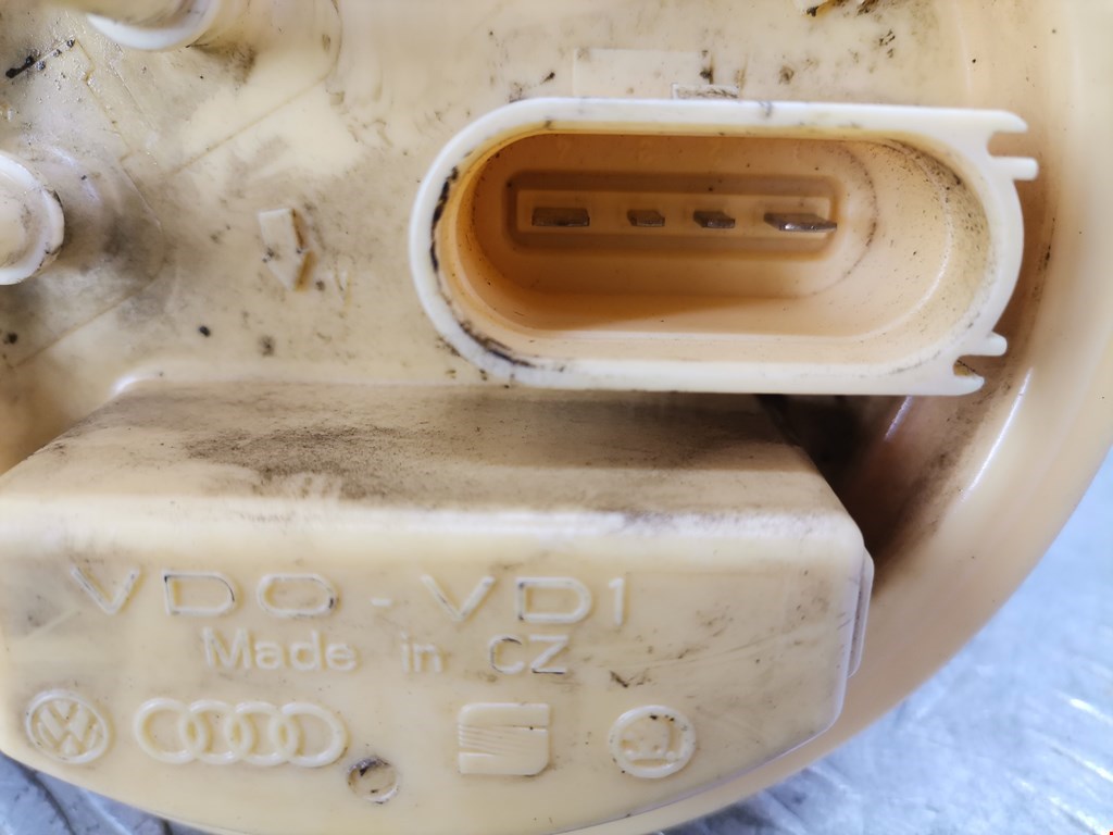 Насос топливный (электрический) VOLKSWAGEN Polo IV 2001-2009