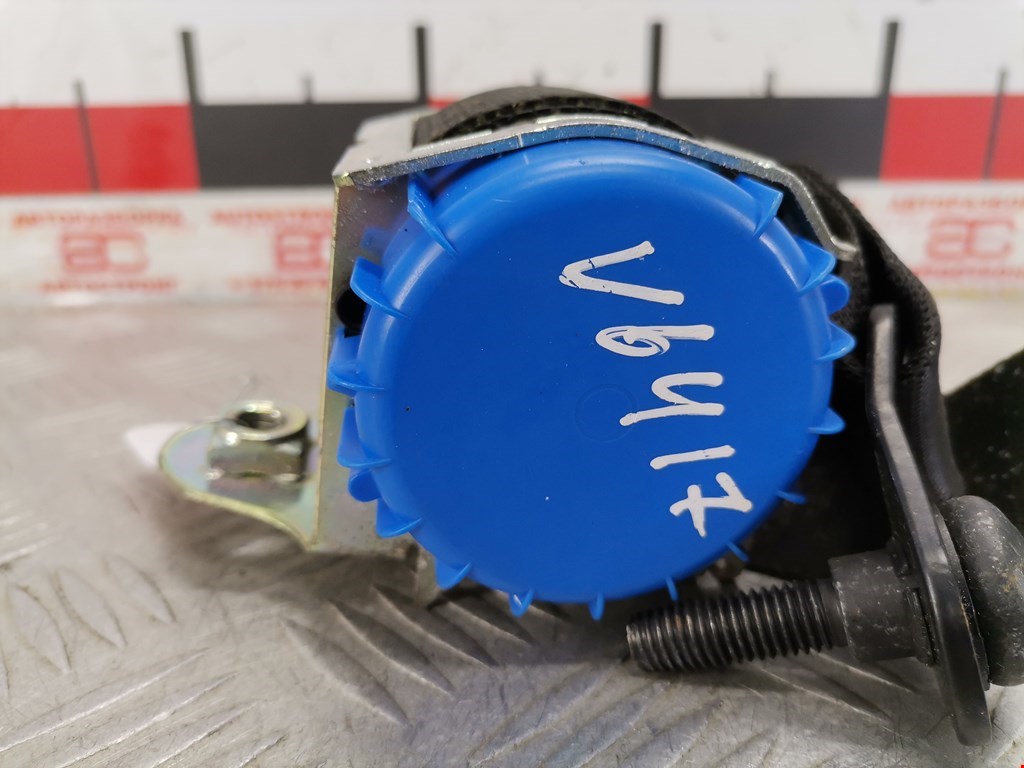 Ремень безопасности передний правый FORD Fusion 2002-2012