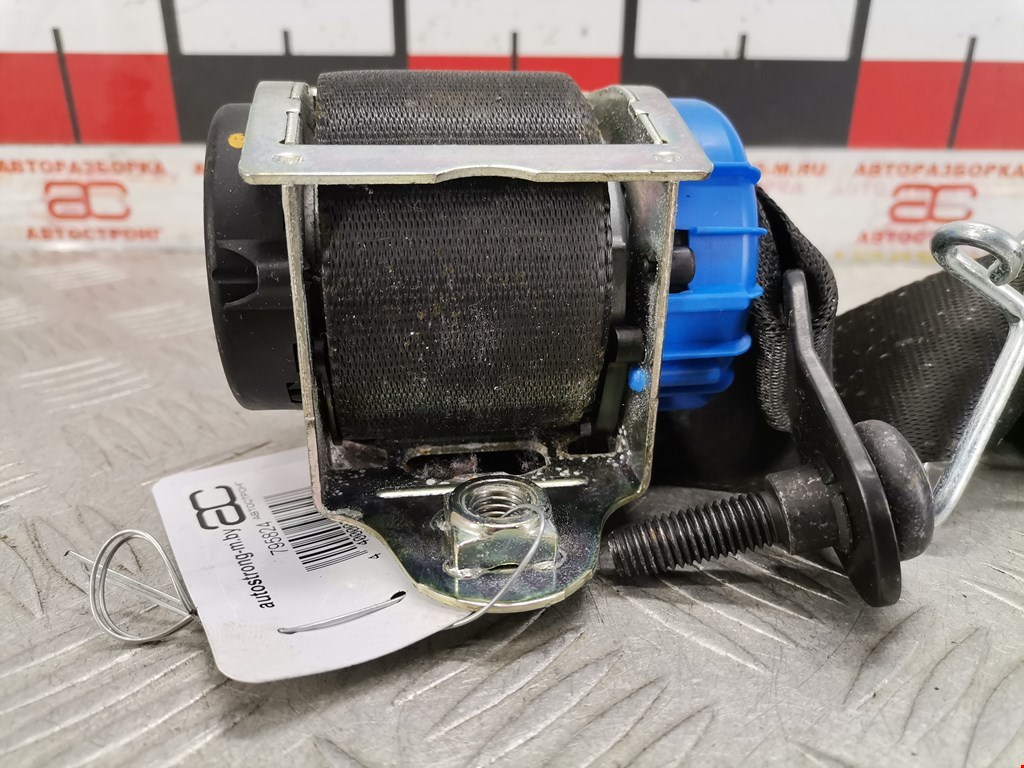 Ремень безопасности передний правый FORD Fusion 2002-2012