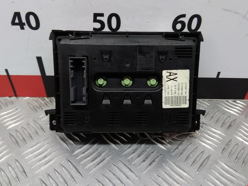 Дисплей информационный (компьютера) OPEL Astra H/Family 2004-2015