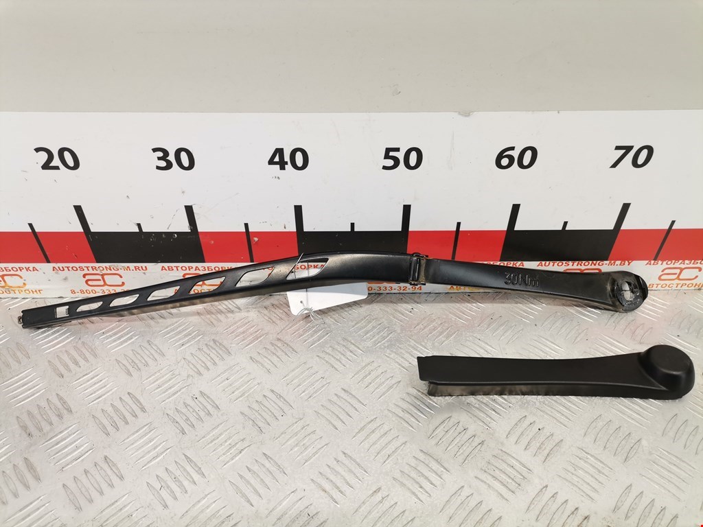 Поводок дворников передний левый/ правый BMW 6er E63/E64 2003-2011