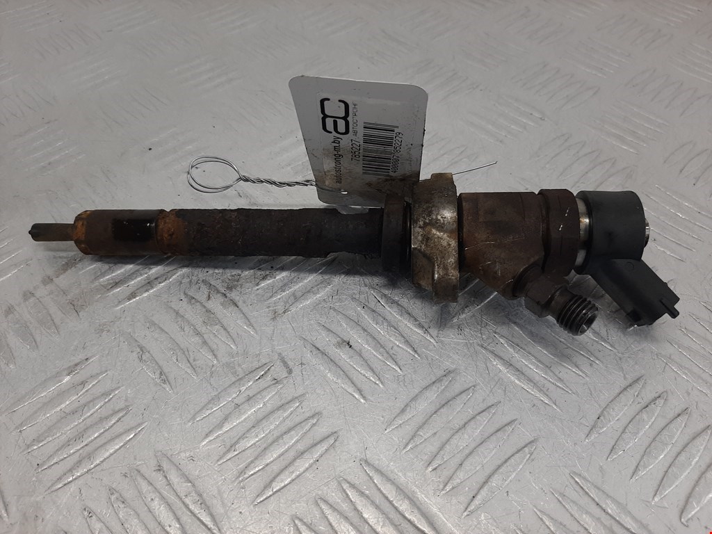 Форсунка дизельная электрическая PEUGEOT 207 2006-2015