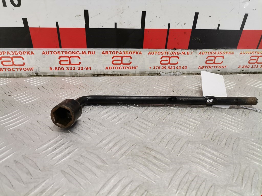 Ключ балонный NISSAN Almera N16 2000-2006