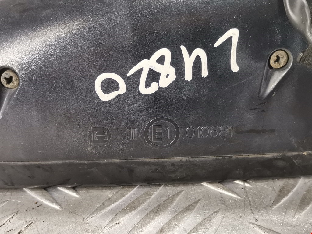 Зеркало правое AUDI A4 B6 2001-2005