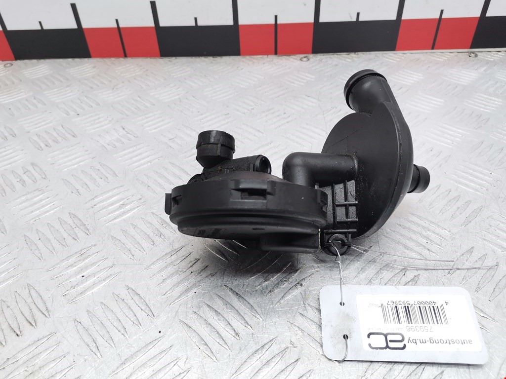 Маслоотделитель (сапун) BMW 5-Series (E39) (1995-2004)