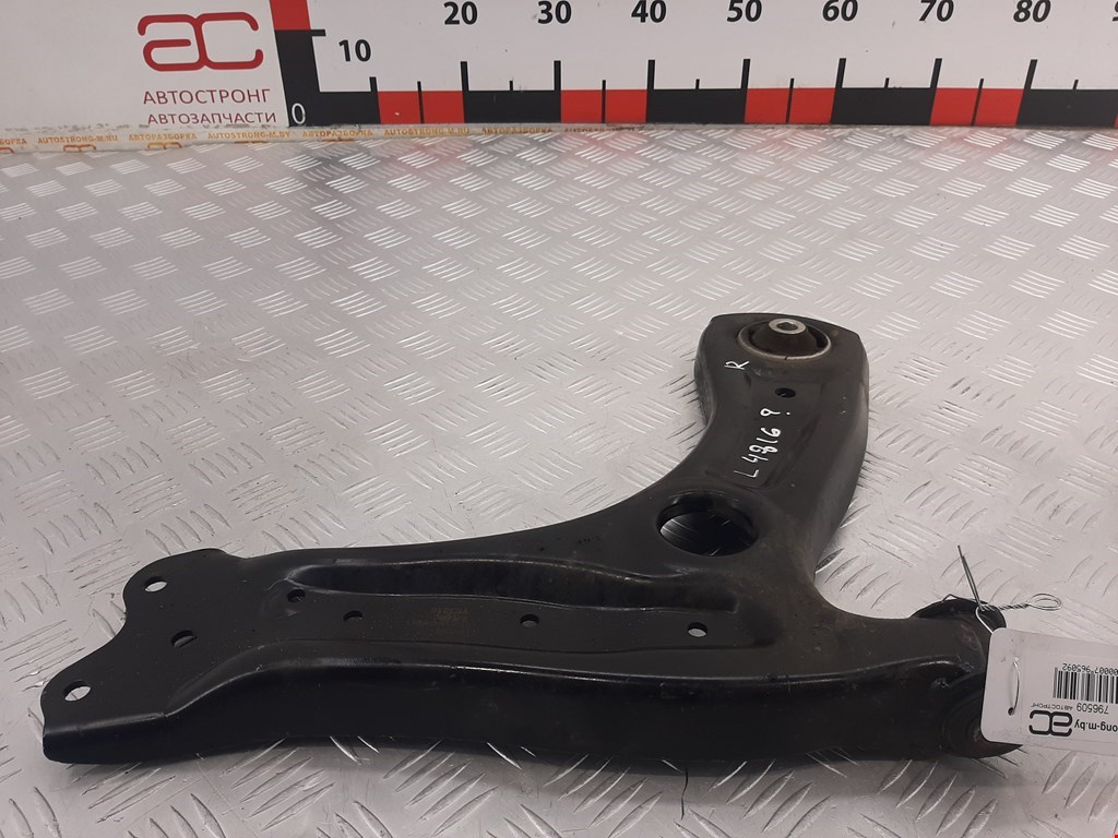 Рычаг передний правый SEAT Toledo 2012-2019