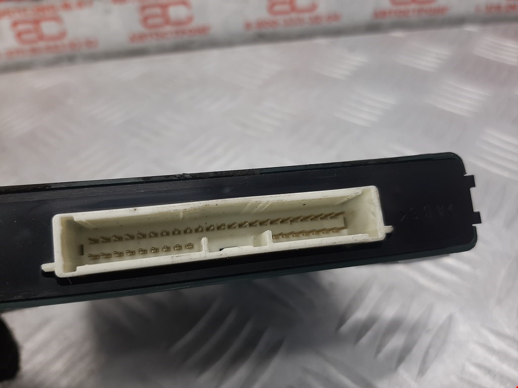 Блок управления парктрониками LEXUS IS 2005-2013