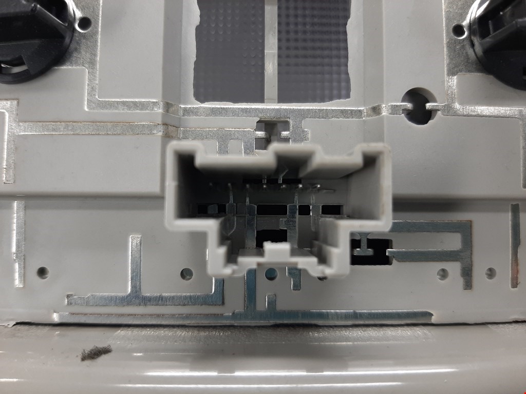 Плафон салонный (салона фонарь) CHEVROLET Captiva 2018-н.в.