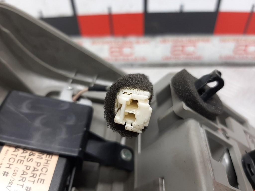 Плафон салонный (салона фонарь) CHEVROLET Captiva 2018-н.в.