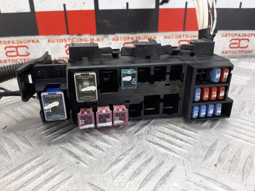 Датчик уровня в бачок омывателя NISSAN Almera N16 2000-2006