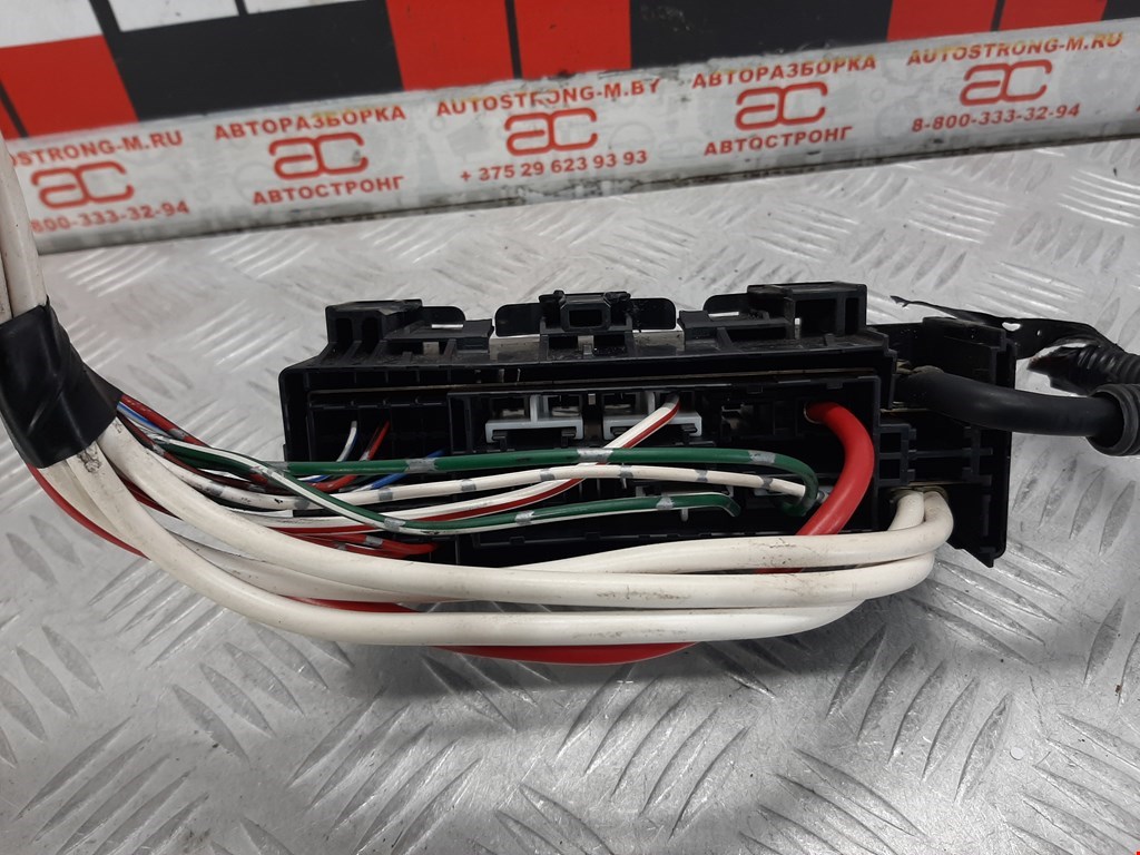 Датчик уровня в бачок омывателя NISSAN Almera N16 2000-2006