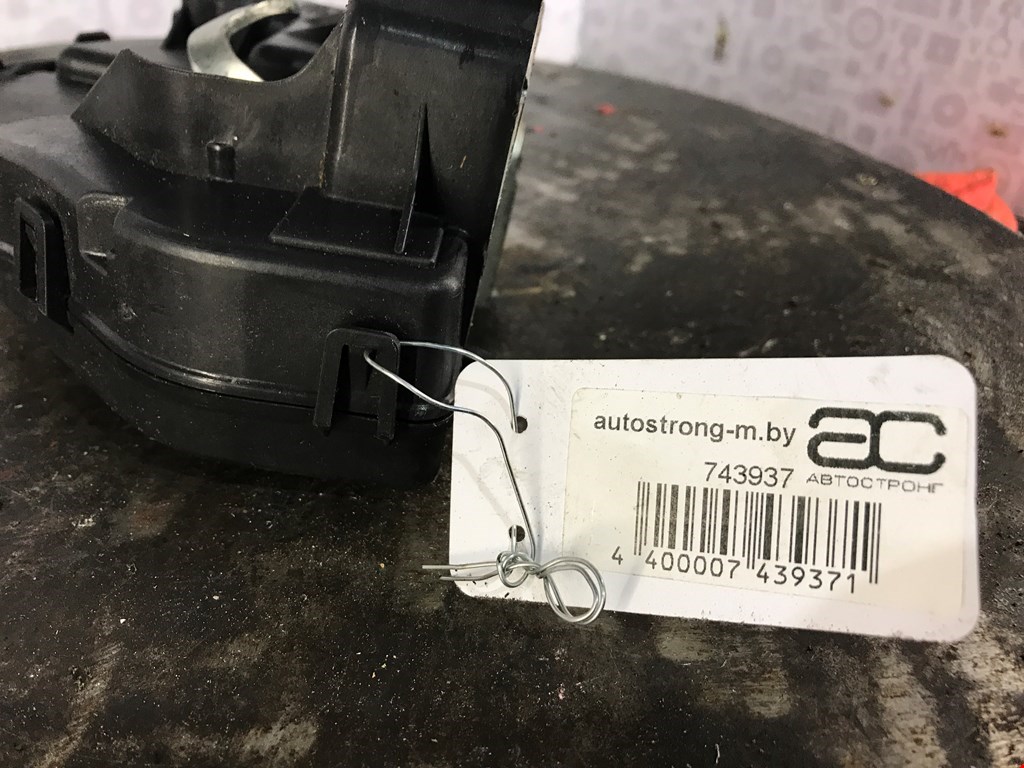 Замок двери задней правой MERCEDES-BENZ CLS-Class C219 2004-2010