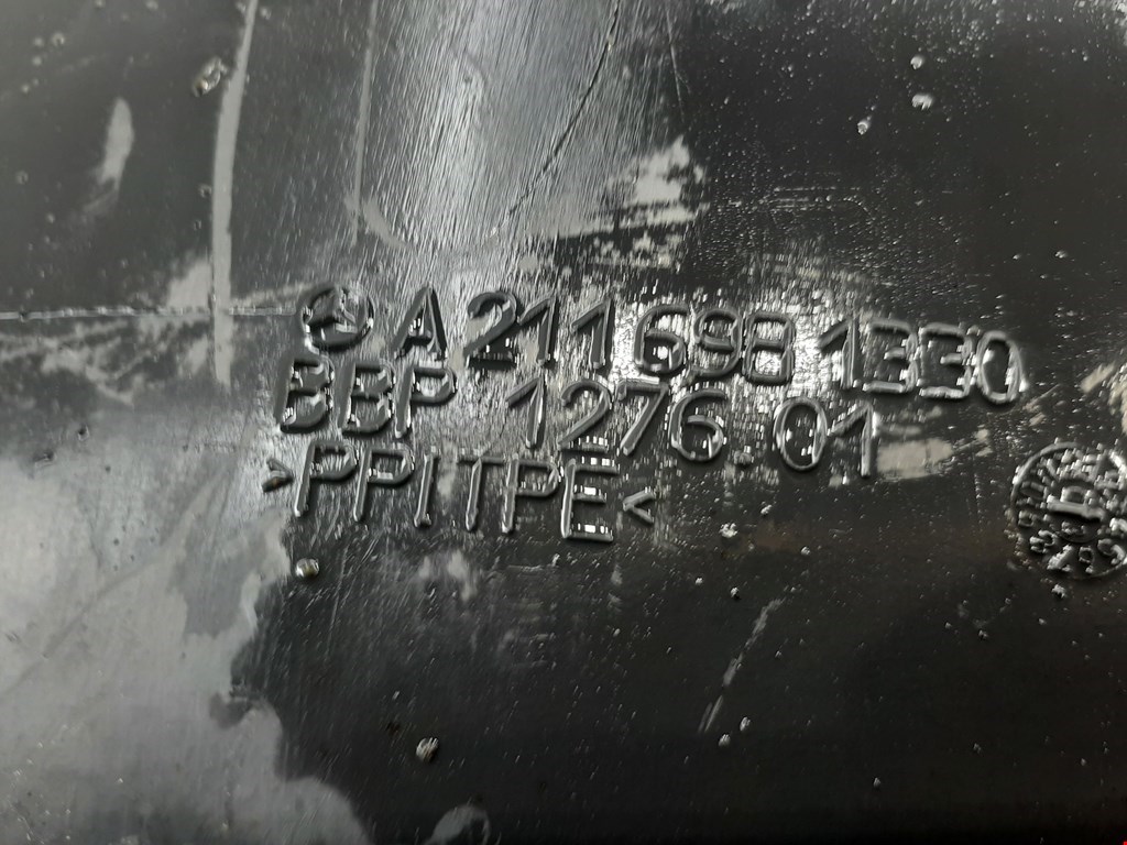 Локер (подкрылок) передний левый MERCEDES-BENZ E-Class W211, S211 2002-2009