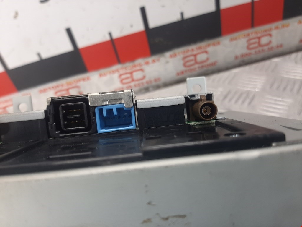 Дисплей информационный (компьютера) VOLVO S80 II 2006-2016