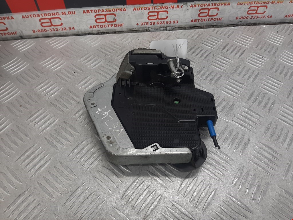 Замок двери задней левой TOYOTA Auris E150 2006-2012