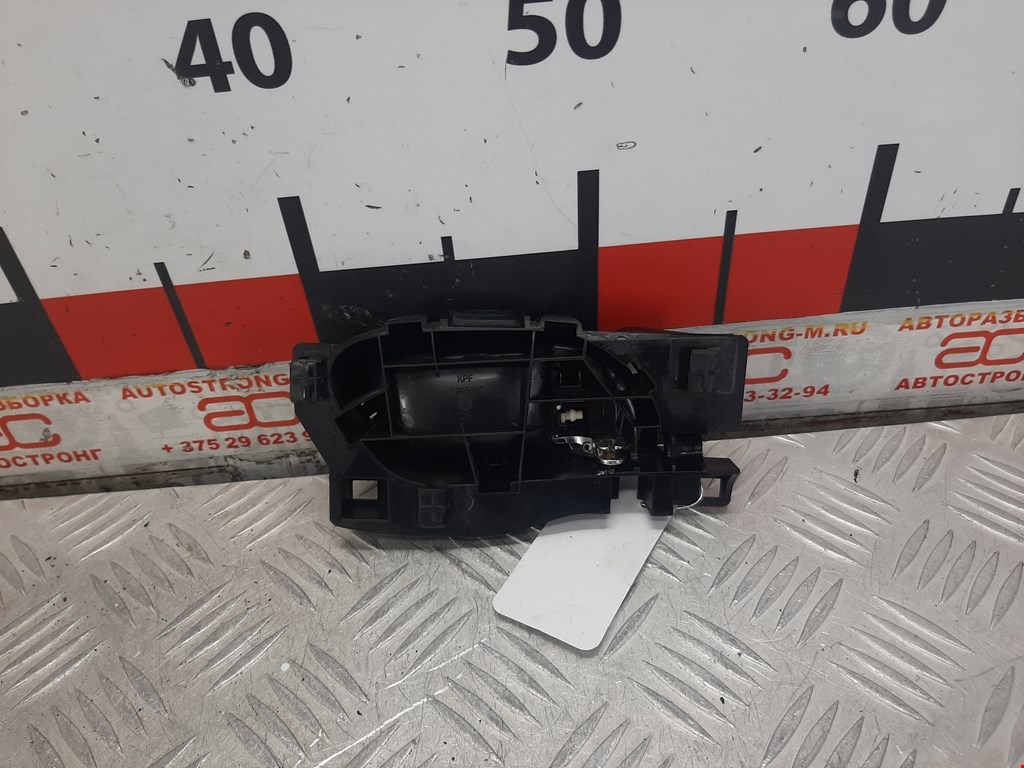 Ручка дверная задняя внутренняя левая PEUGEOT Partner 2008-2018