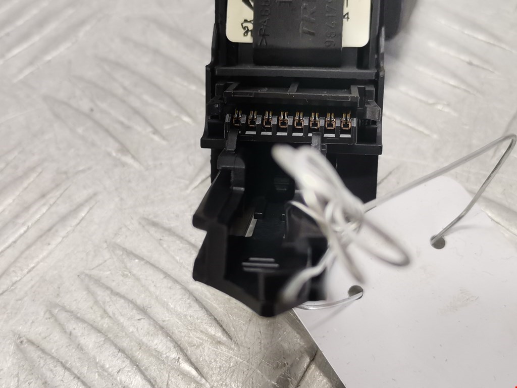 Переключатель подрулевой управления магнитолой PEUGEOT 407 2004-2010