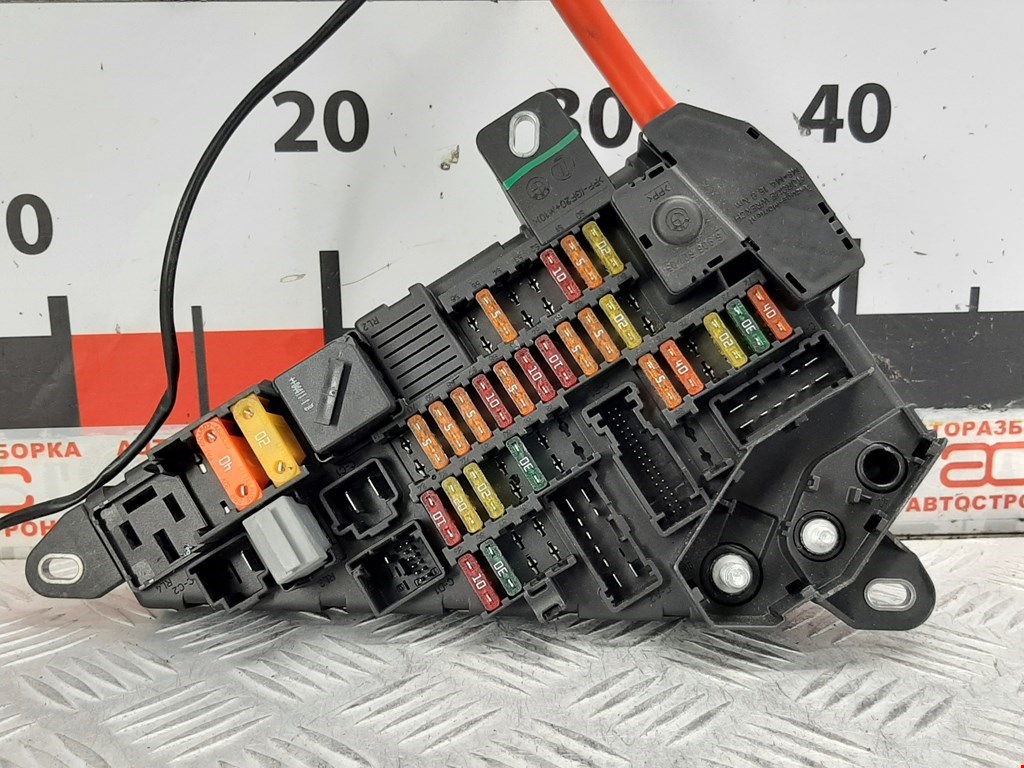 Датчик уровня в бачок омывателя BMW 5er 5 серия E60/E61 2003-2010