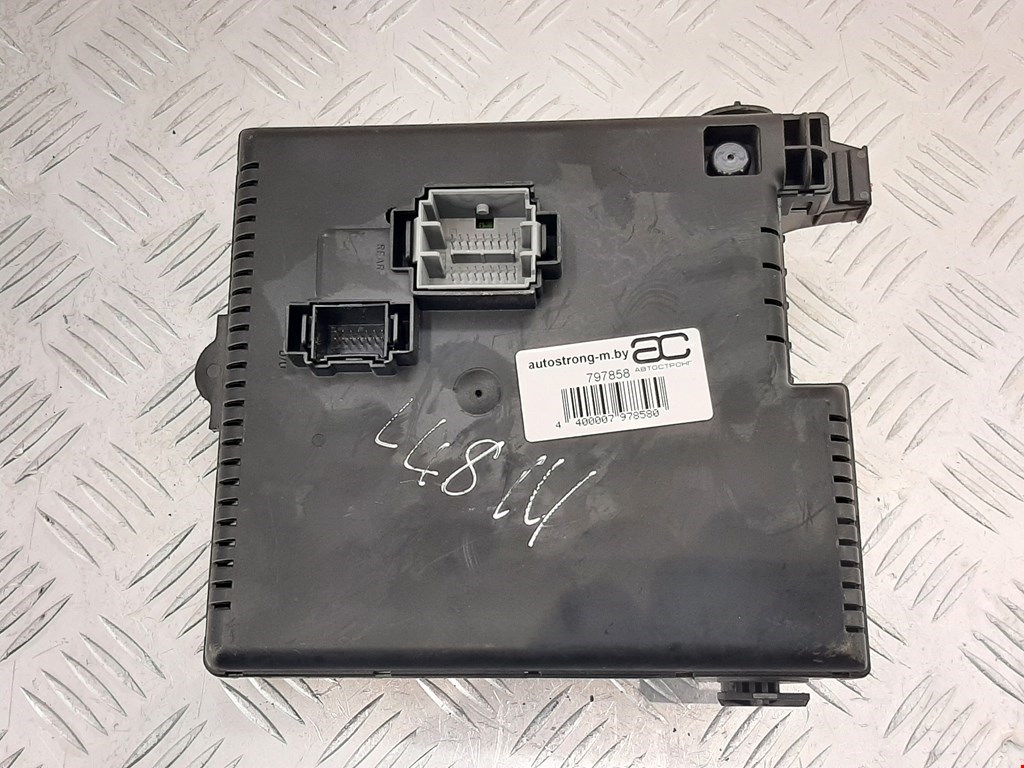 Датчик уровня в бачок омывателя VOLVO XC90 2002-2014