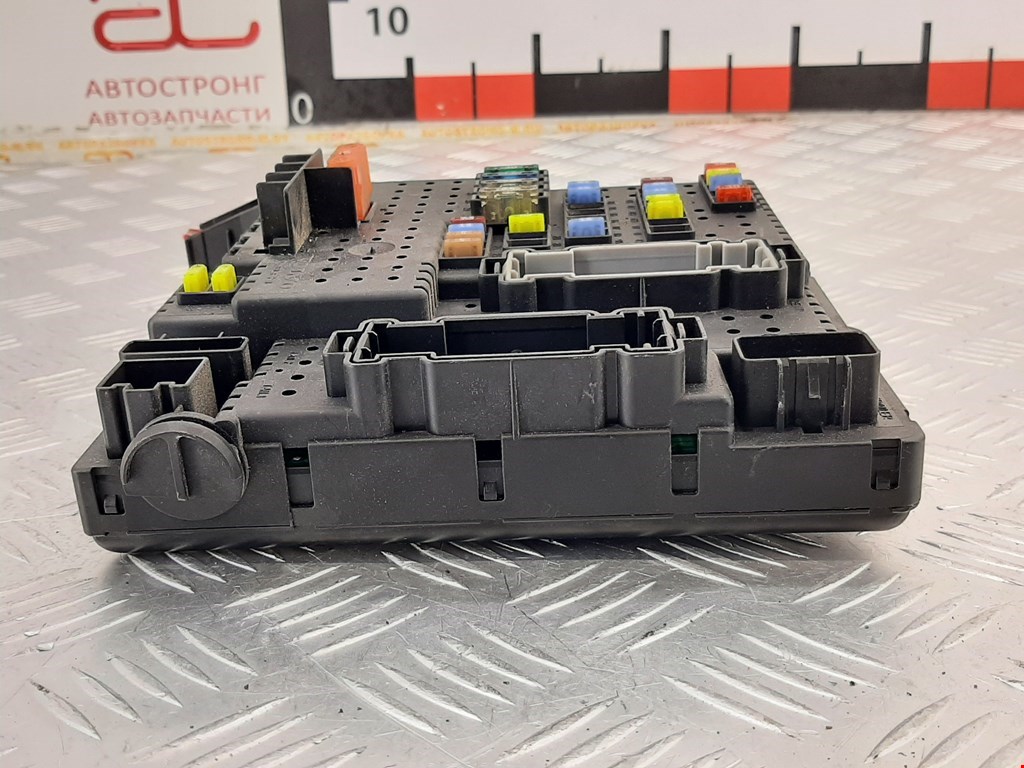 Датчик уровня в бачок омывателя VOLVO XC90 2002-2014