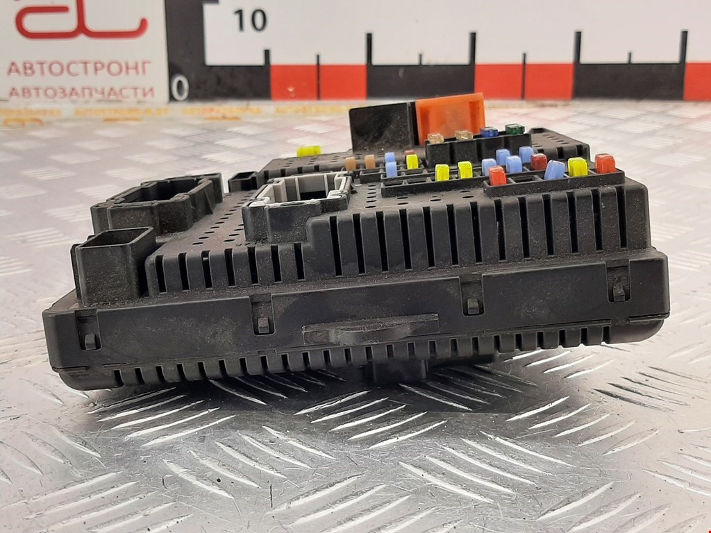 Датчик уровня в бачок омывателя VOLVO XC90 2002-2014