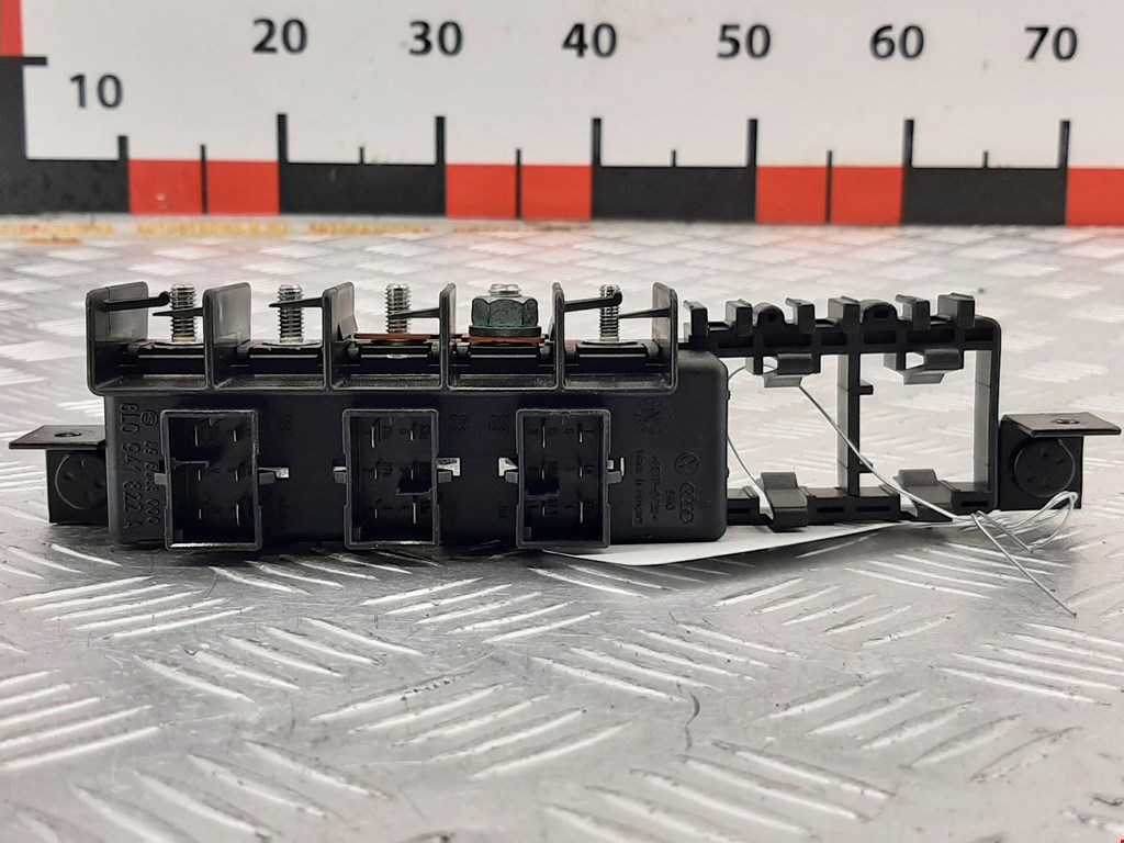 Блок реле AUDI A6 C6 2004-2010