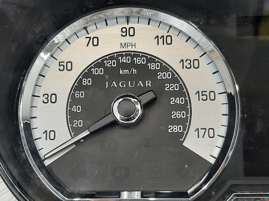 Панель приборов (щиток) JAGUAR XF X250 2007-2015