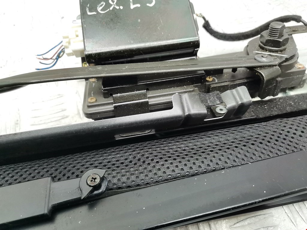 Шторка заднего стекла LEXUS LS UCF30 2000-2006