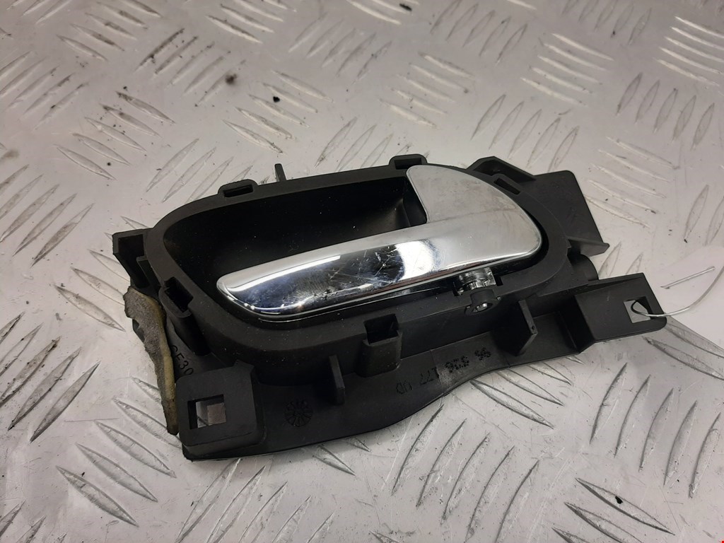 Ручка дверная задняя внутренняя правая PEUGEOT 407 2004-2010