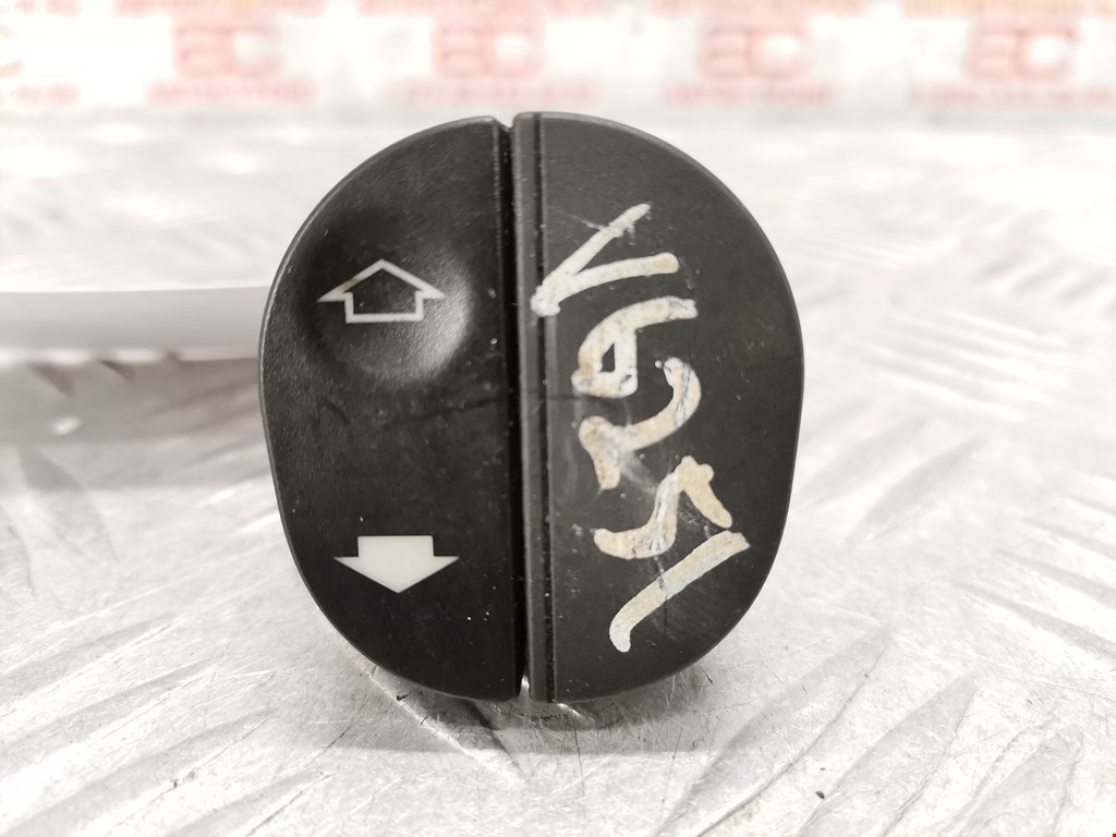 Кнопка стеклоподъемника FORD Fusion 2002-2012
