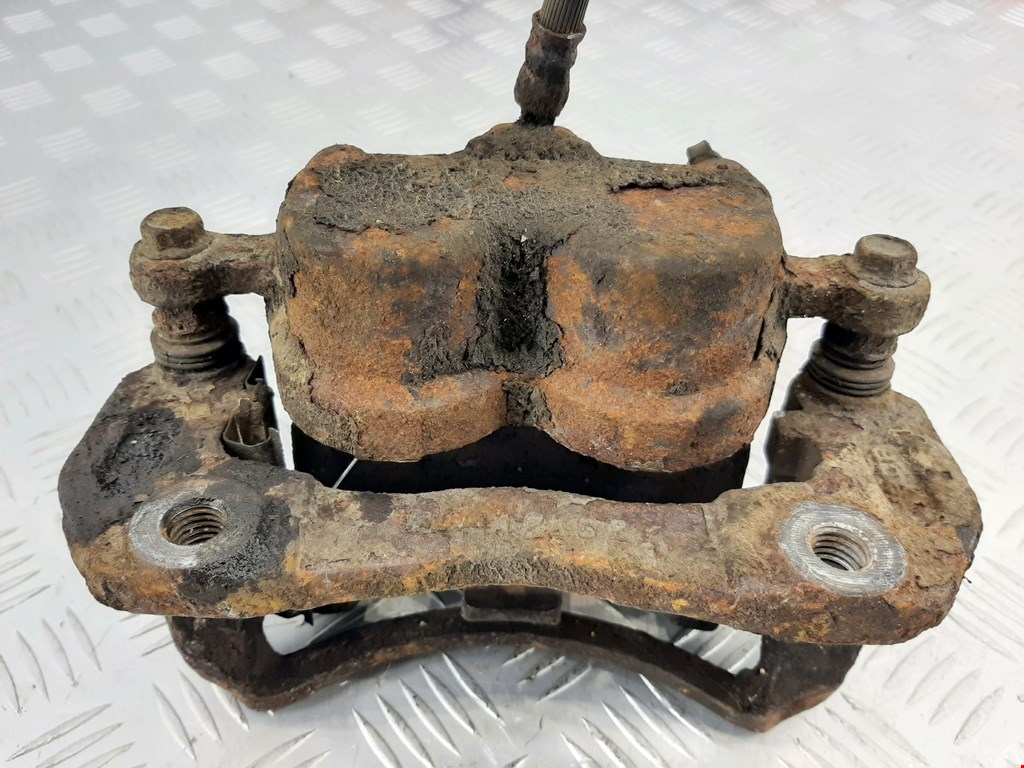 Суппорт передний правый OPEL Antara 2006-2015