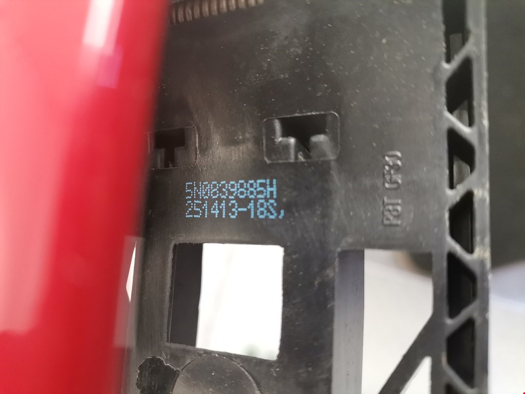 Ручка двери задней наружная левая SEAT Toledo 2012-2019