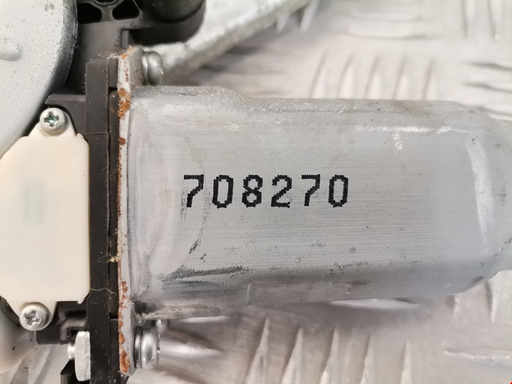 Стеклоподъемник передний левый HONDA Pilot 2002-2008