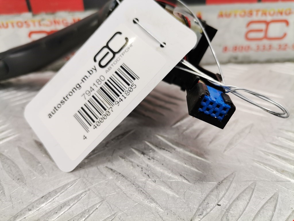 Переключатель стеклоочистителя VOLKSWAGEN Golf V 2003-2009