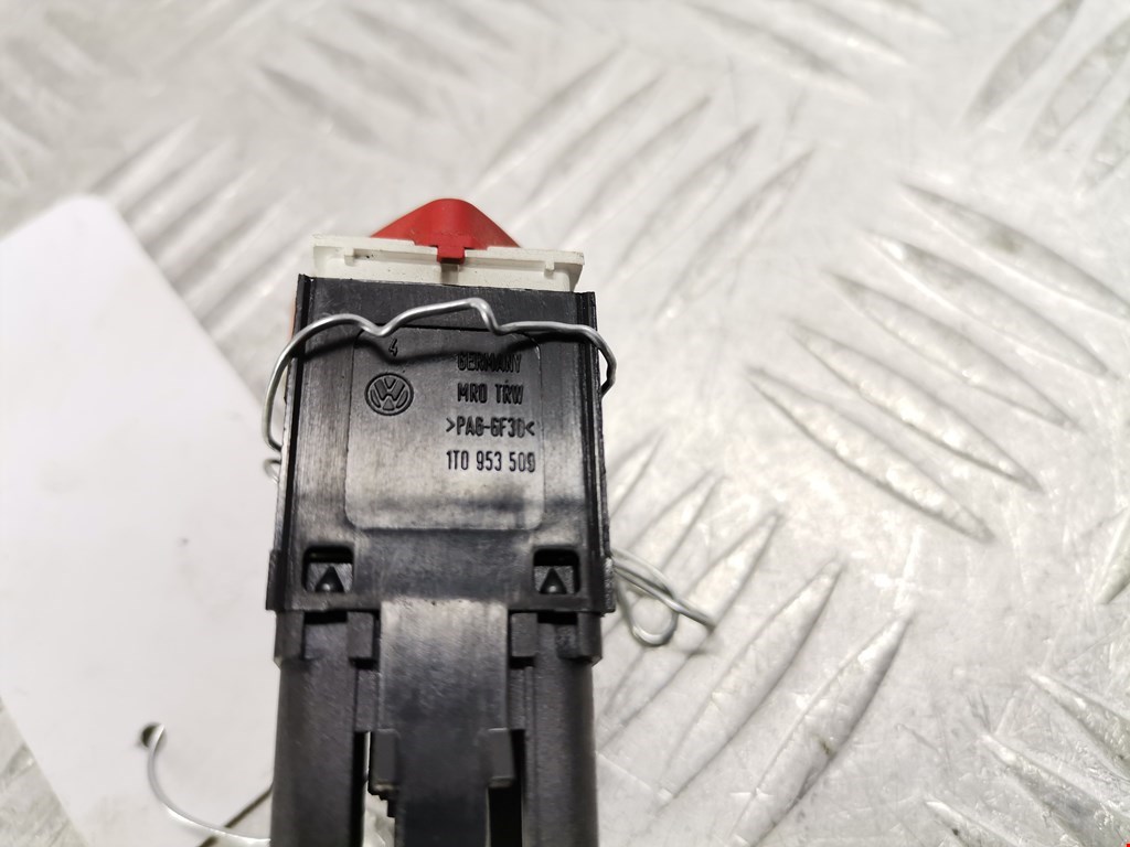 Кнопка аварийной сигнализации (аварийки) VOLKSWAGEN Golf V 2003-2009