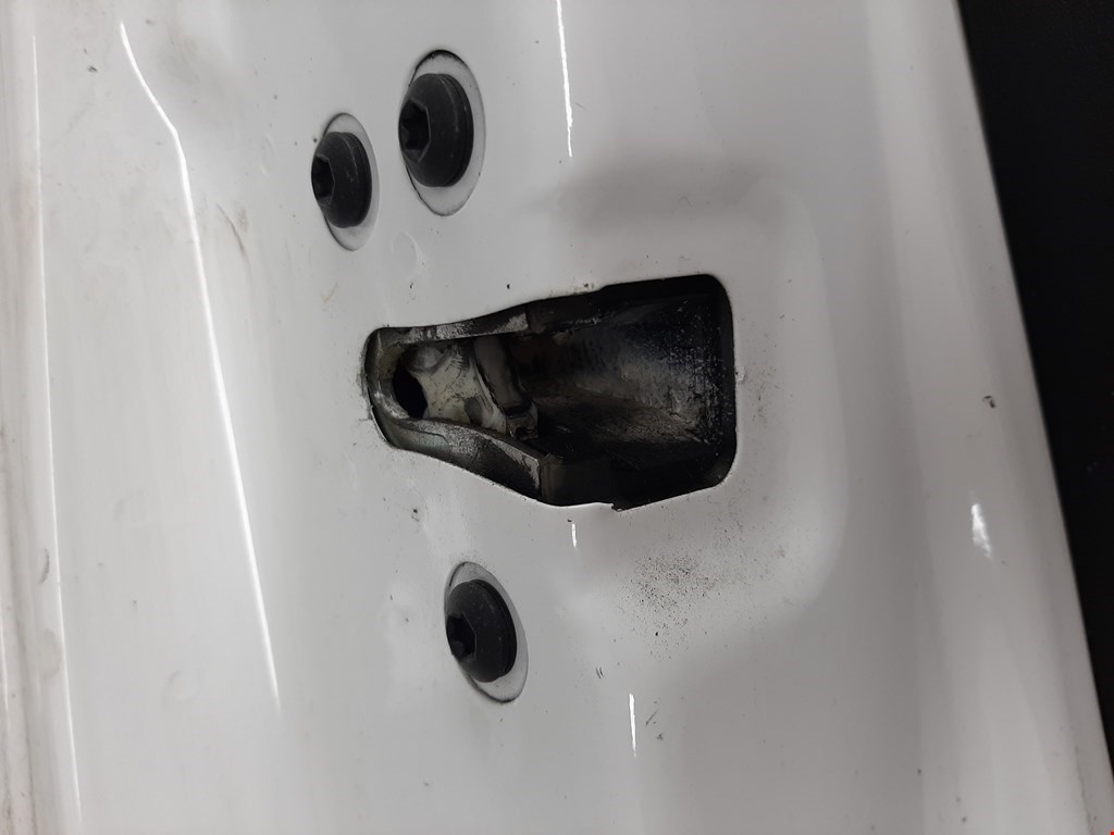 Дверь передняя левая OPEL Combo D 2011-2017