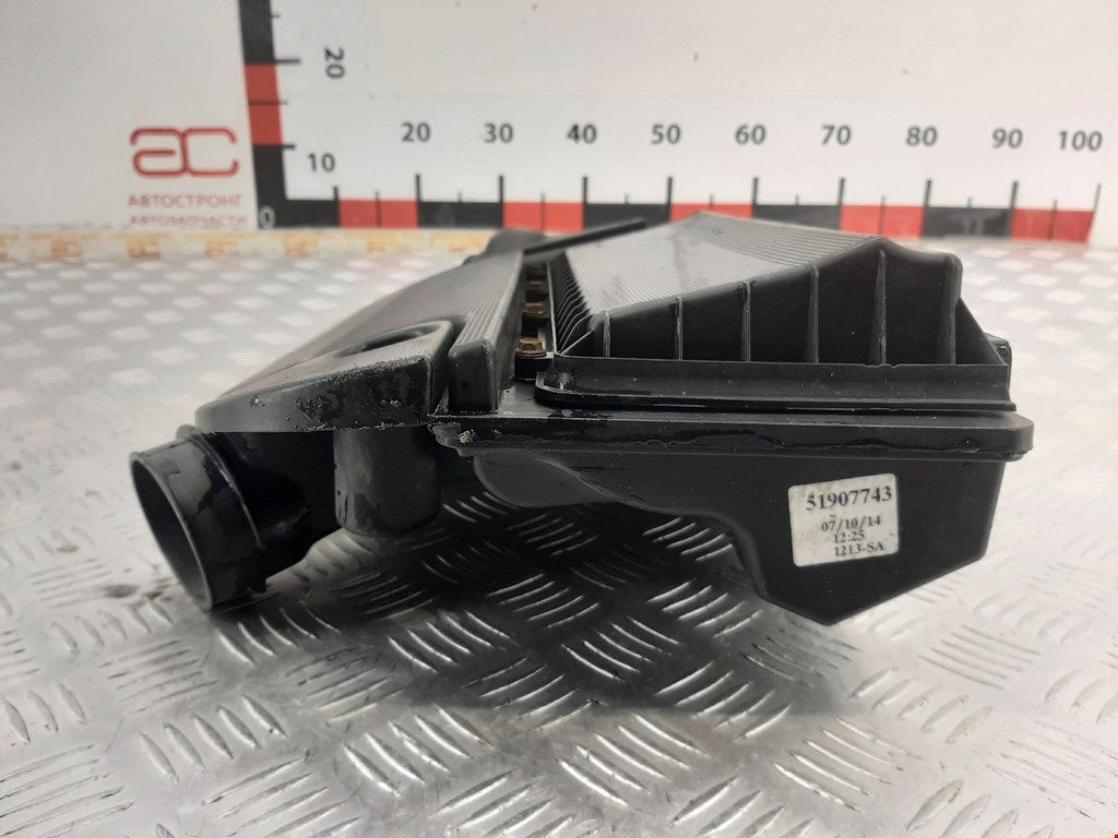 Корпус воздушного фильтра OPEL Combo D 2011-2017