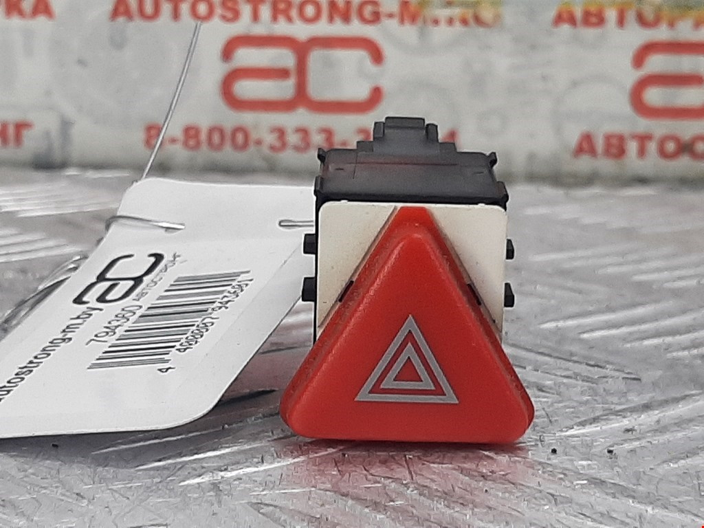 Кнопка аварийной сигнализации (аварийки) SKODA Fabia MK1 1999-2006